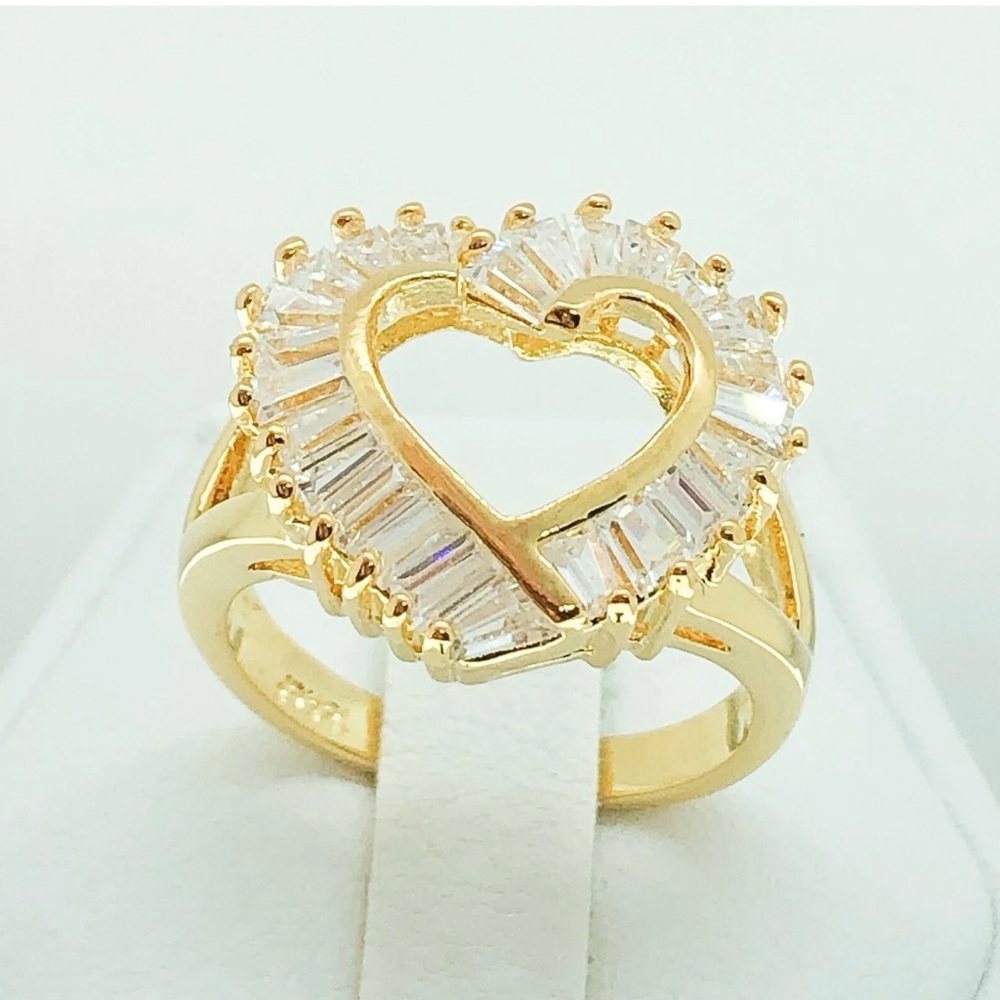 Size 6 Gold Filled Triple A CZ Heart Ring - Picture 6 of 8